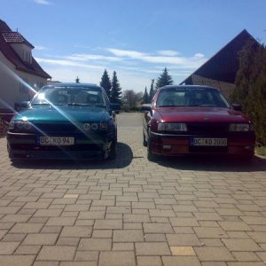 Rechts Mein Vectra 2.0 8V 1991 / Links Vectra von nem Kollegen 6V (war ma 2.0 8V)