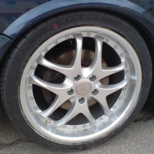 RH-AV Prestige 8,0 x 18 auf 225/40/R18